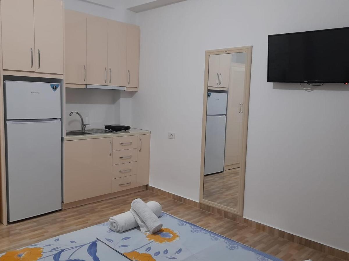 Guesthouse Xhimi Ksamil Luaran gambar