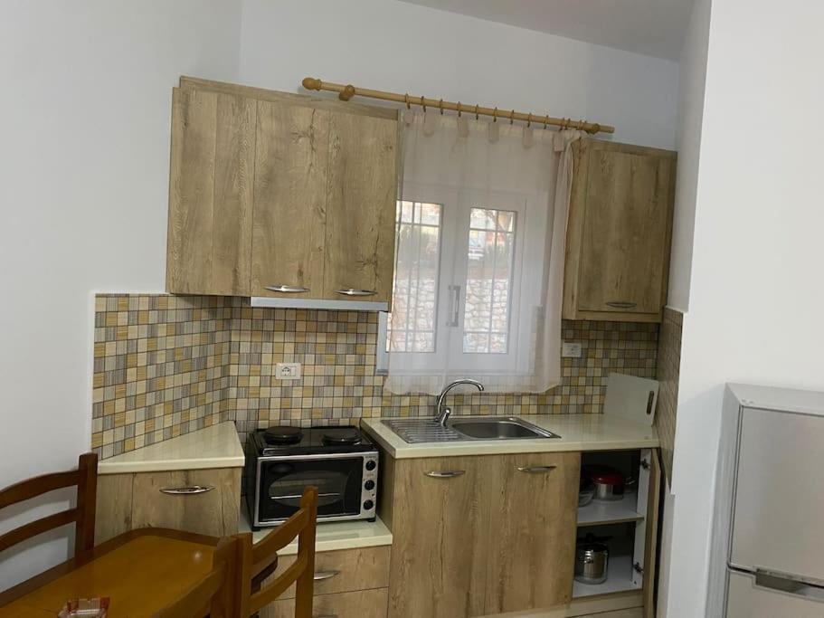 Guesthouse Xhimi Ksamil Luaran gambar