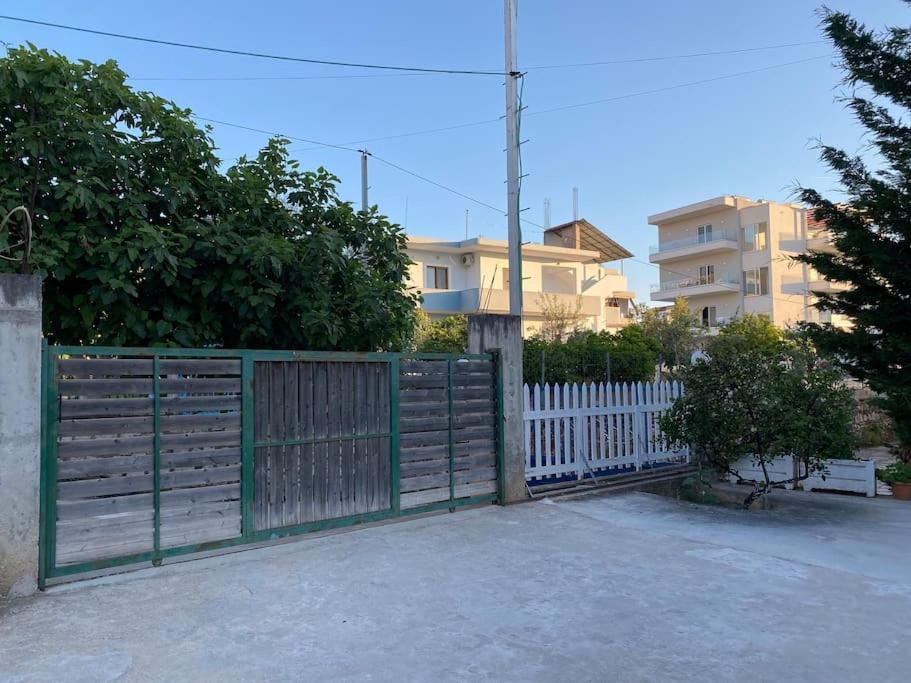 Guesthouse Xhimi Ksamil Luaran gambar