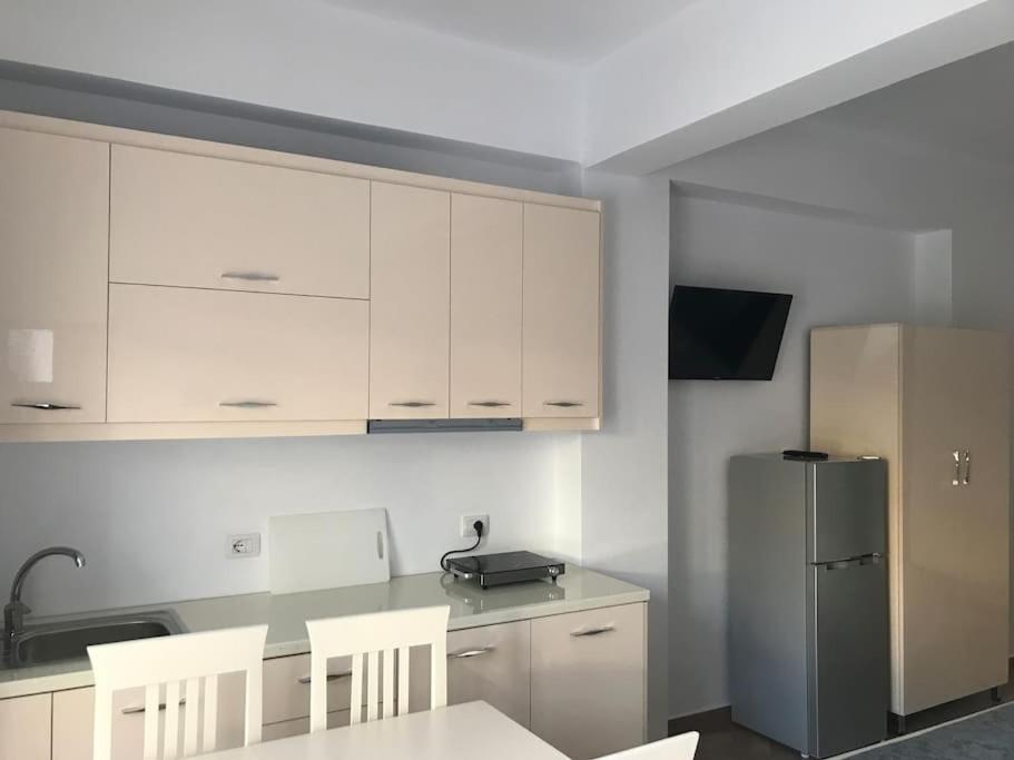 Guesthouse Xhimi Ksamil Luaran gambar