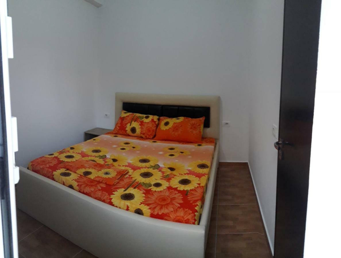 Guesthouse Xhimi Ksamil Luaran gambar